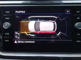 Volkswagen T-Roc thumbnail 24
