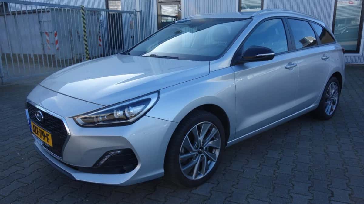 Hyundai i30 (2018) — foto 1