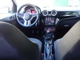 Opel Adam (2017) thumbnail 3