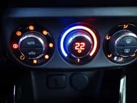 Opel Adam (2017) thumbnail 21