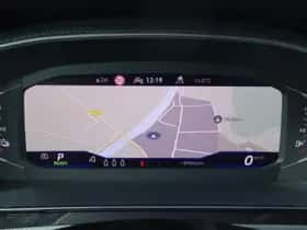 Volkswagen Arteon (2022) thumbnail 2