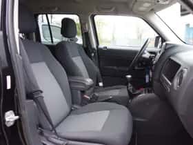 Jeep PATRIOT (2010) thumbnail 11