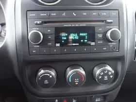 Jeep PATRIOT (2010) thumbnail 16