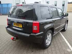 Jeep PATRIOT (2010) thumbnail 5