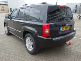 Jeep PATRIOT (2010) thumbnail 6