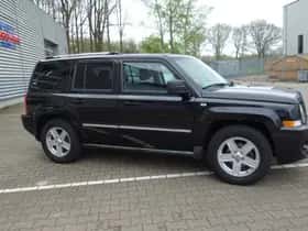 Jeep PATRIOT (2010) thumbnail 7