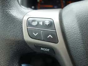 Toyota Avensis (2009) thumbnail 19