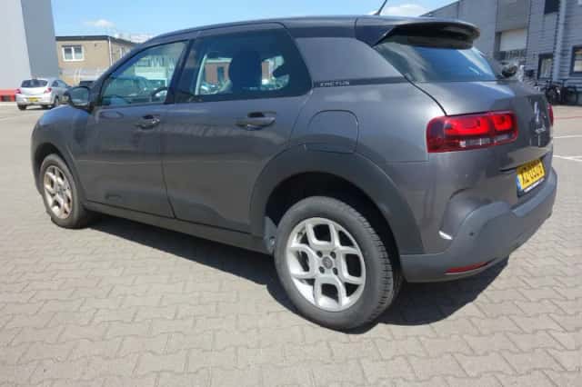 Citroën C4 (2019) thumbnail 4