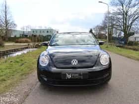 Volkswagen Beetle (2015) thumbnail 22