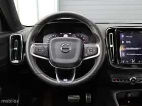 Volvo XC40 (2020) thumbnail 16
