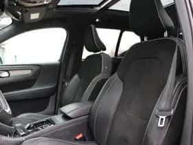 Volvo XC40 (2020) thumbnail 8