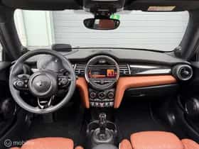 MINI Cooper S (2021) thumbnail 13
