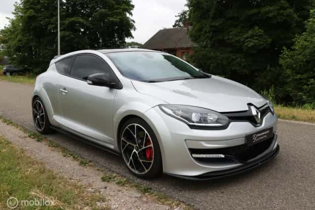 Renault Mégane (2016) thumbnail 4