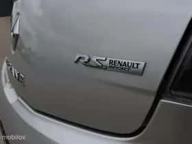 Renault Mégane (2016) thumbnail 33