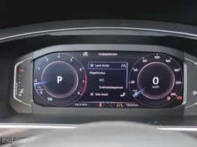 Volkswagen Tiguan (2019) thumbnail 17
