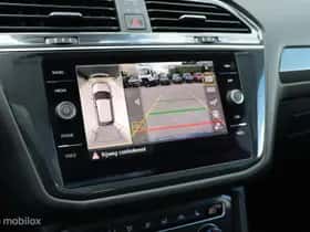 Volkswagen Tiguan (2019) thumbnail 24