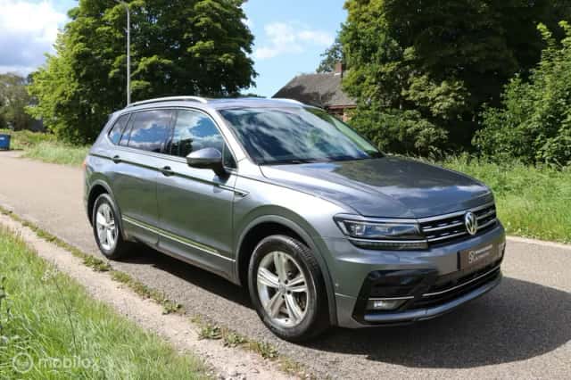 Volkswagen Tiguan (2019) thumbnail 4