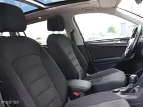 Volkswagen Tiguan (2019) thumbnail 9