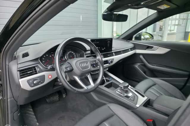 Audi A4 (2021) thumbnail 6
