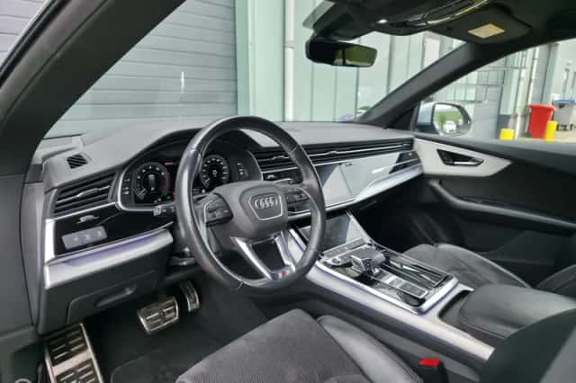 Audi Q8 (2021) thumbnail 6