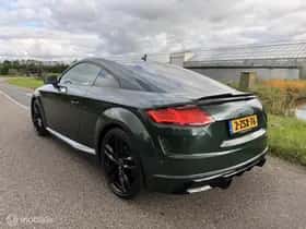 Audi TT (2015) thumbnail 2