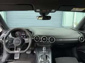 Audi TT (2015) thumbnail 13