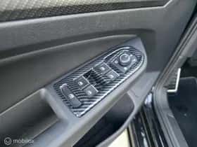 Volkswagen Golf (2024) thumbnail 33