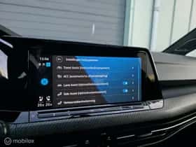 Volkswagen Golf (2024) thumbnail 33