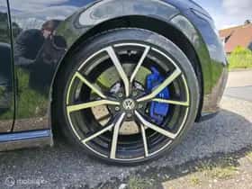 Volkswagen Golf (2024) thumbnail 38