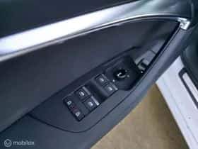 Audi A6 (2023) thumbnail 32
