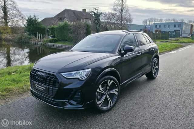 Audi Q3 (2025) thumbnail 1