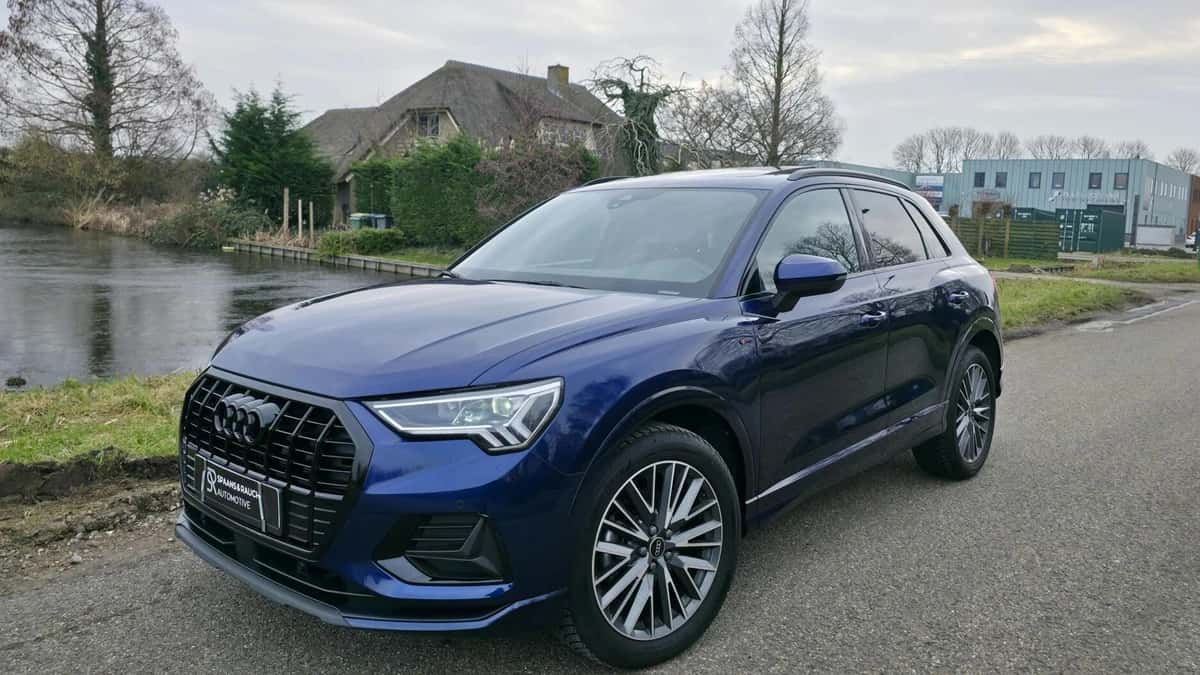 Audi Q3 (2024) — foto 1