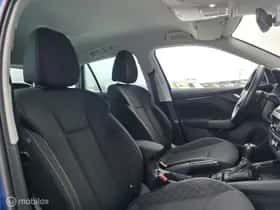 Škoda Kamiq (2021) thumbnail 8