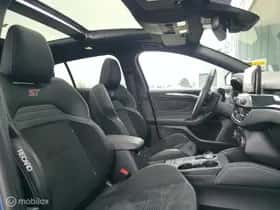Ford Focus (2021) thumbnail 11