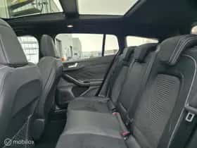 Ford Focus (2021) thumbnail 15