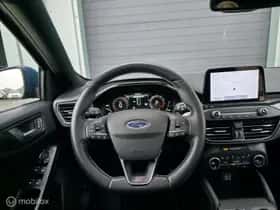 Ford Focus (2021) thumbnail 18