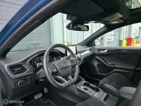 Ford Focus (2021) thumbnail 7