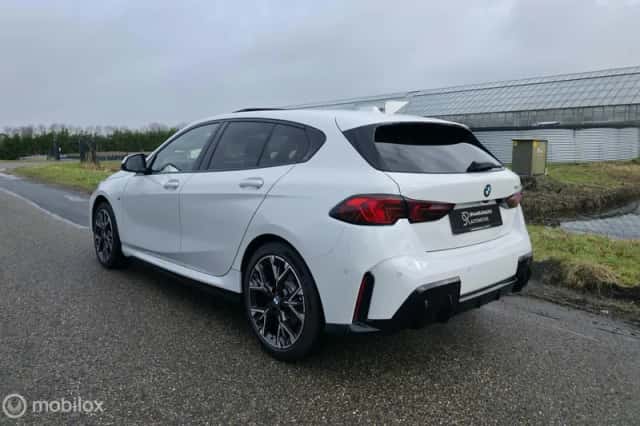 BMW 1-Serie (2025) thumbnail 3