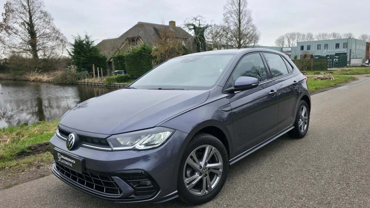 Volkswagen Polo (2024) — foto 1