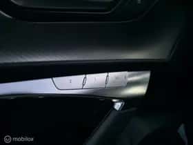 Audi A6 (2022) thumbnail 10