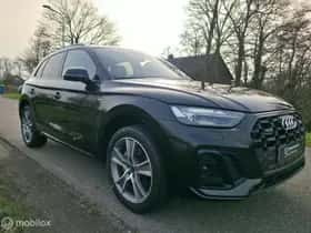 Audi Q5 (2023) thumbnail 4