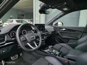Audi Q5 (2023) thumbnail 7