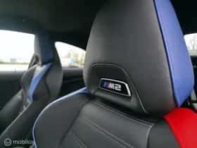 BMW M2 (2023) thumbnail 9