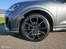 Audi Q3 (2023) thumbnail 33