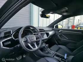 Audi Q3 (2023) thumbnail 6