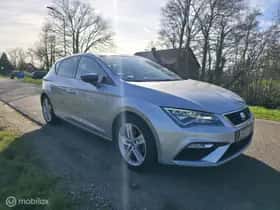 SEAT Leon (2018) thumbnail 3
