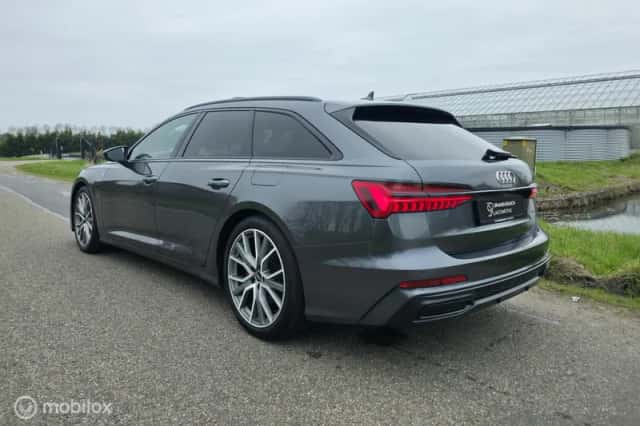 Audi A6 (2022) thumbnail 3