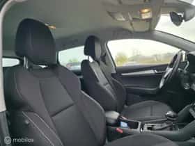 Škoda Karoq (2024) thumbnail 8