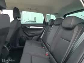 Škoda Karoq (2024) thumbnail 9