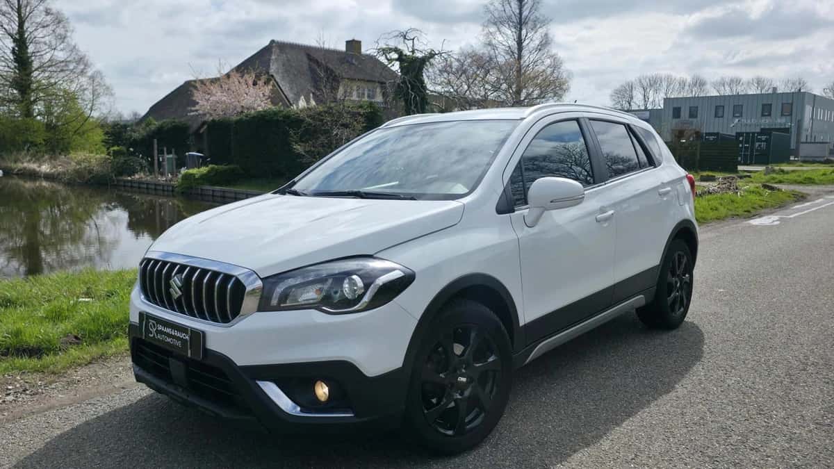 Suzuki S-Cross (2019) — foto 1
